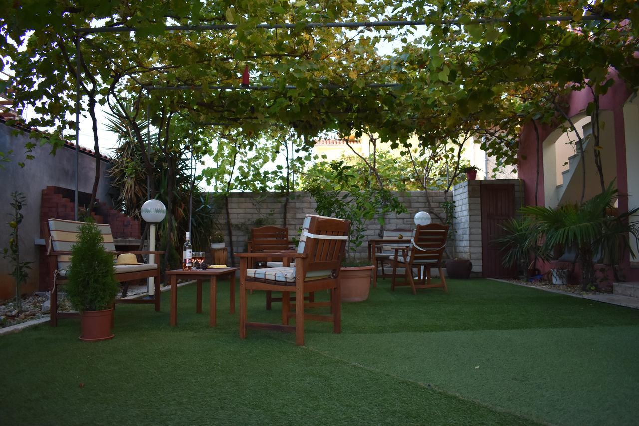 Apartments Zara מראה חיצוני תמונה