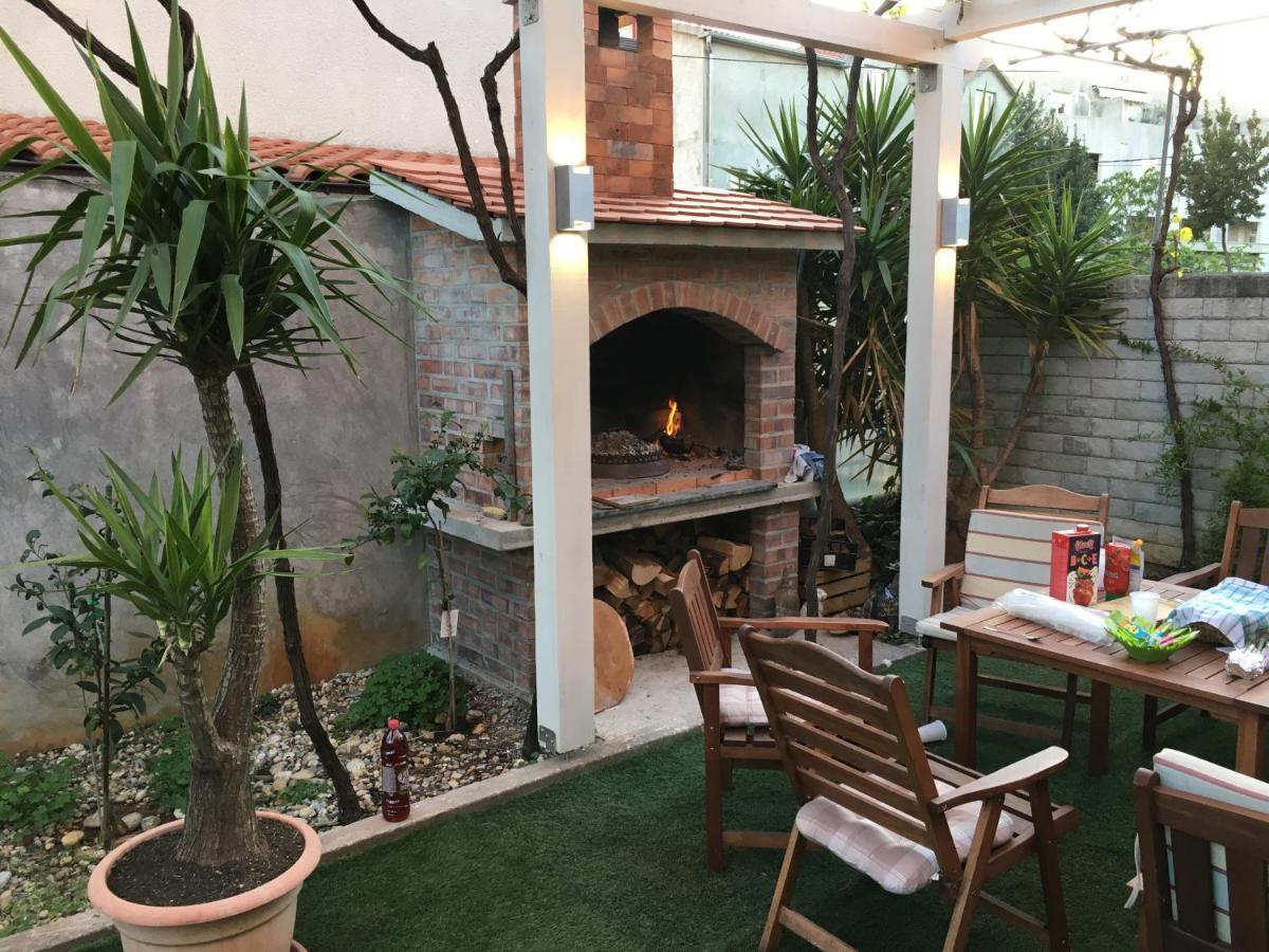 Apartments Zara מראה חיצוני תמונה